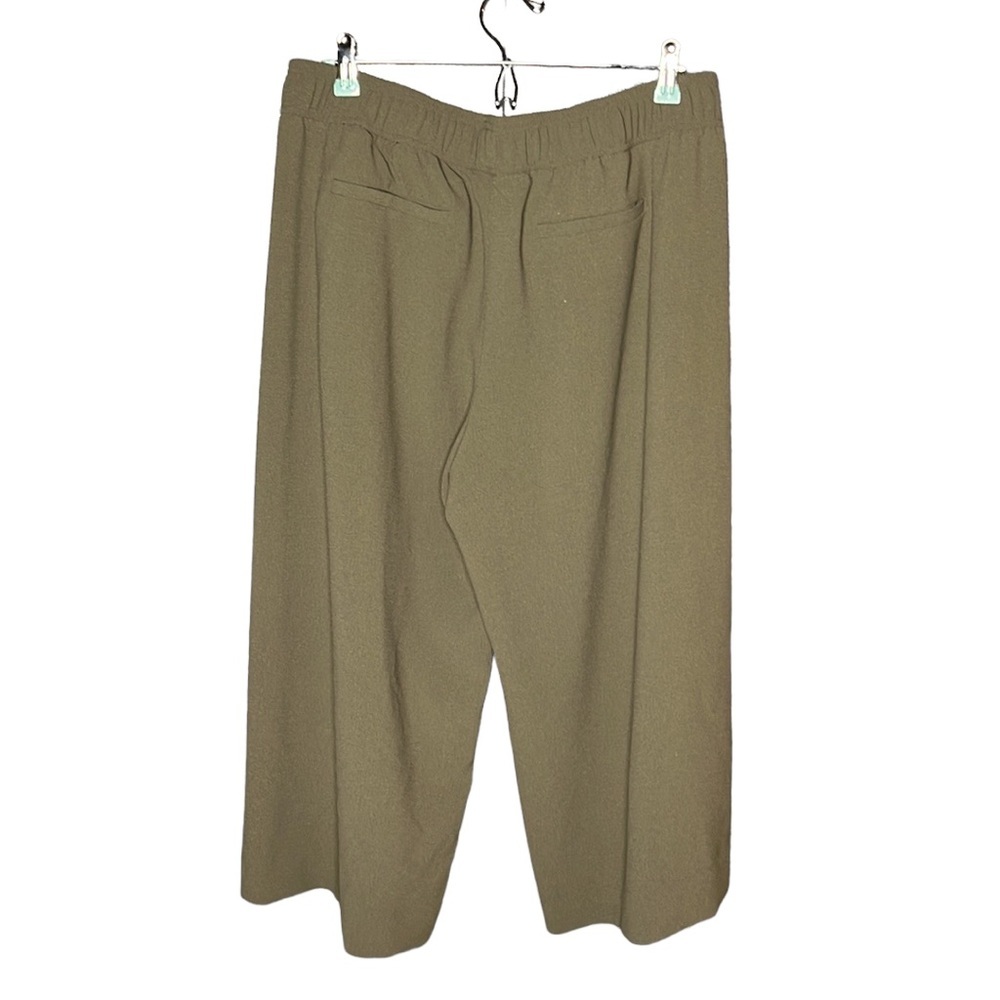 The Limited Pants Wide Leg Cropped XL Green Stretch Textured Knit Elastic Pullon